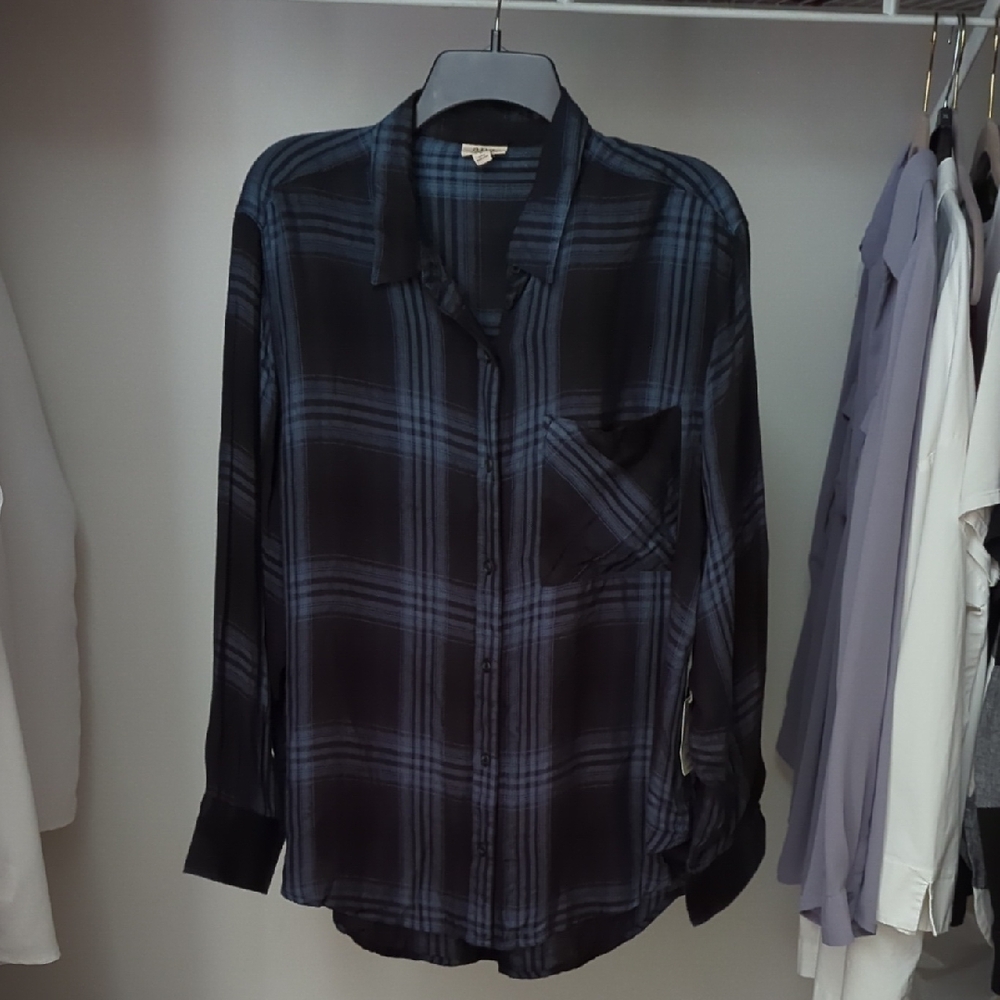 a.n.a Dark Blue Plaid Button Down Shirt Size Large Oversized Fit NWT